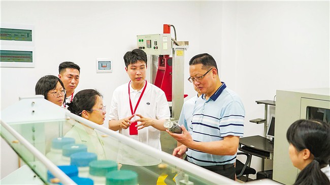 链动深汕 共赢未来 内容图1 潮汕网-实时追踪潮商/潮汕/汕头/揭阳/潮州的新闻资讯网站! 链动深汕 共赢未来 汕头市 图1张