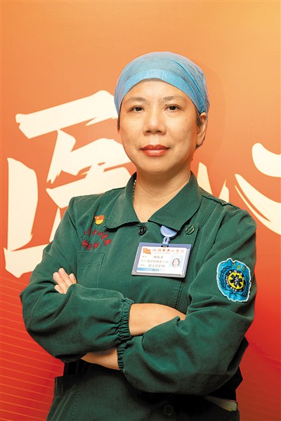 白衣丹心映初心 专业守护见大爱 内容图6 潮汕网-实时追踪潮商/潮汕/汕头/揭阳/潮州的新闻资讯网站! 白衣丹心映初心 专业守护见大爱 汕头市 图6张