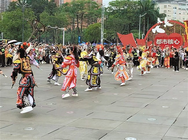 “千年古县·山海潮阳”亮相鹏城 内容图1 潮汕网-实时追踪潮商/潮汕/汕头/揭阳/潮州的新闻资讯网站! “千年古县·山海潮阳”亮相鹏城 汕头市 图1张