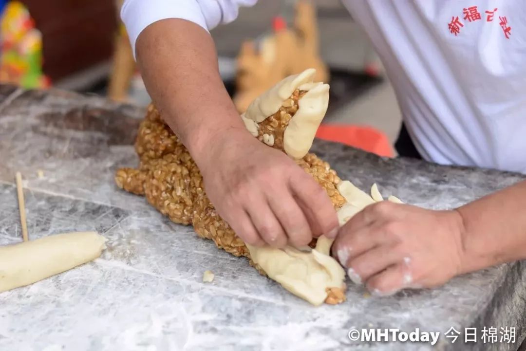 用糖做“三牲”，趣味！