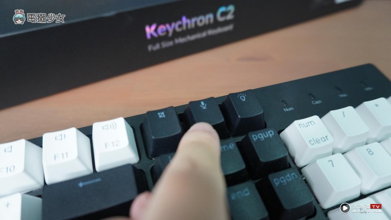 开箱｜高 CP 值机械键盘‘ Keychron C2 ’ 15 种 RGB 灯效、支援双系统 还可以自己换轴体（同场加映 Keychron C1）