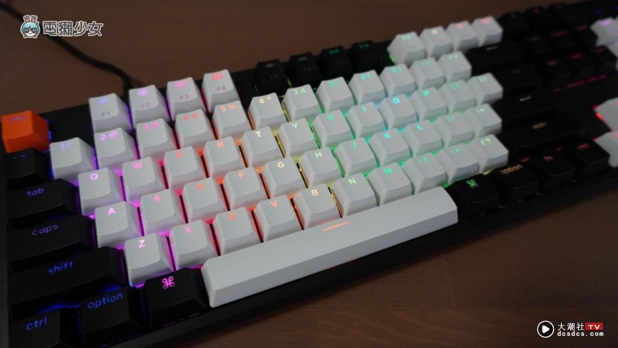 开箱｜高 CP 值机械键盘‘ Keychron C2 ’ 15 种 RGB 灯效、支援双系统 还可以自己换轴体（同场加映 Keychron C1）