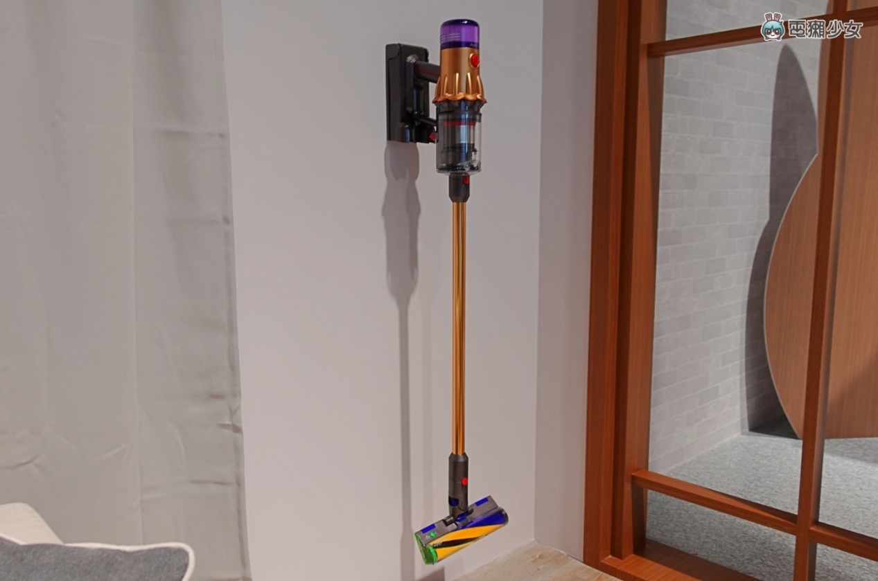 出门｜Dyson V12 Detect Slim 手持吸尘器正式登台！雷射侦测、声学感应及灰尘分类统计 三大功能有感升级！