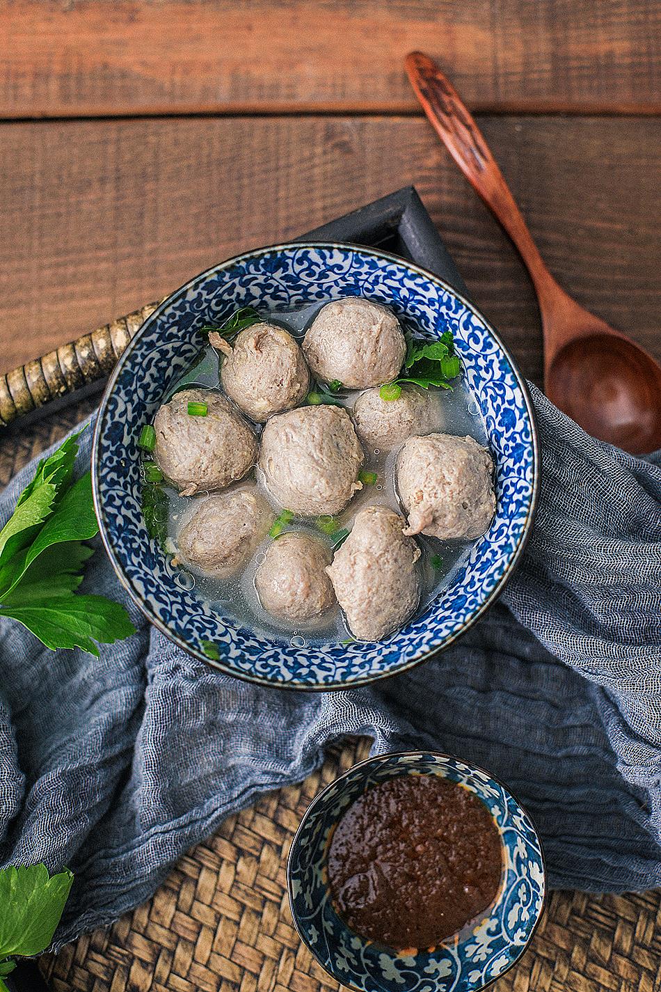 来潮州玩一定要来上一碗地道的牛肉丸