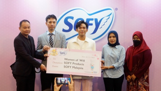 Phei Yong Sofy mock cheque