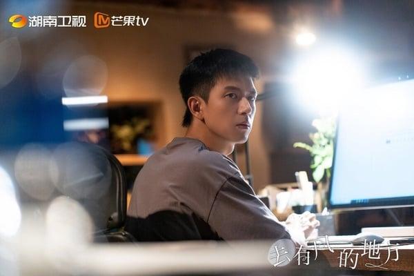 8位“不是有钱霸总”却很迷人的电视剧男主！《春色寄情人》李现、社畜肖战都是完美男友 娱乐 图8张