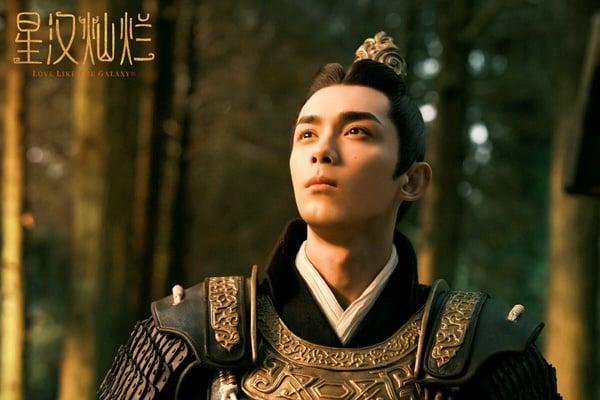 《永夜星河》改编评价两极！9部“连原着作者都给好评”的电视剧！第9部作者追到停不下来 娱乐 图5张