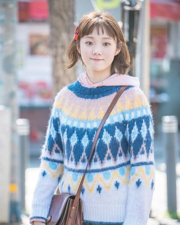 李圣经《阿拉丁》茉莉公主扮相太美！李圣经减肥技巧：狠甩10公斤，做到“瘦身不瘦胸” 最新 图3张