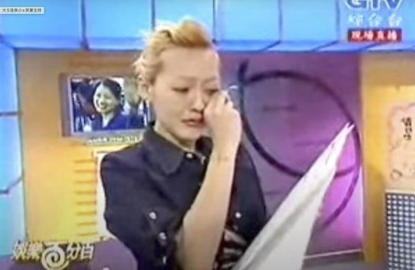 大S过世最难过是她！小S大S“姊妹情深”8个故事！大S骨灰放家中，小S：想每天看到姊姊 娱乐 图6张