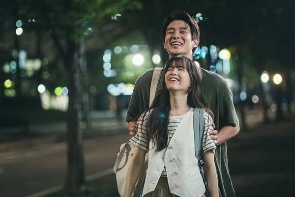 Netflix《我们的浪漫电影》太平淡想弃剧？崔宇植凭演技挽回观众，网评全剧MVP是“他” 娱乐 图9张
