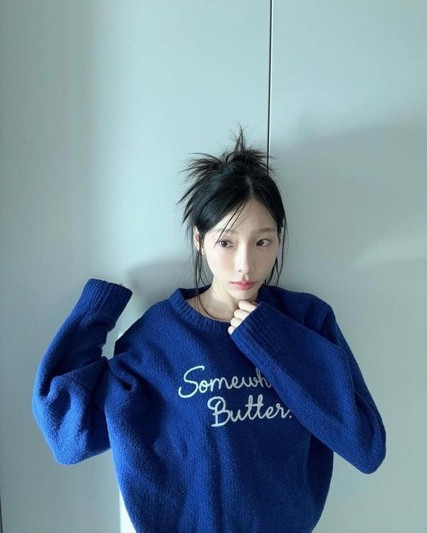 太妍复刻10年前造型，少女感依旧！36岁保养方法全公开：不用化妆水、随身携带它！ 最新 图2张