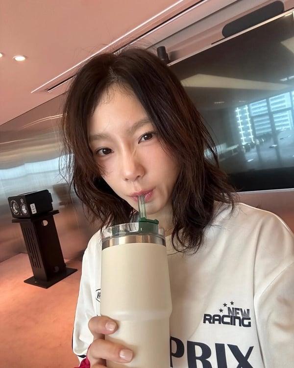太妍复刻10年前造型，少女感依旧！36岁保养方法全公开：不用化妆水、随身携带它！ 最新 图3张