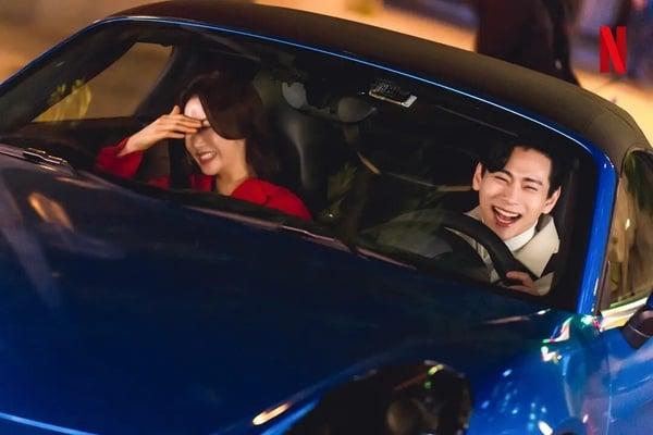 《比天堂还美丽》不如预期？8部「错过可惜」Netflix必追浪漫喜剧，这2部一面倒零负评 娱乐 图14张