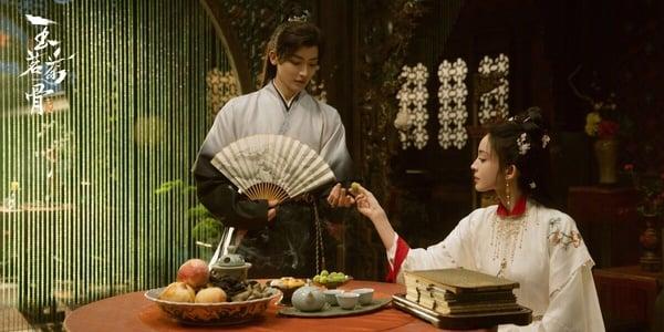 《玉茗茶骨》剧情看点＆角色介绍：落魄县令侯明昊遇茶王千金古力娜扎，谍对谍茶味十足 娱乐 图3张