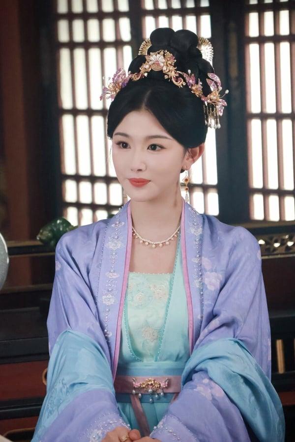 网评2025古装剧「新一代古装美人」TOP10!《折腰》宋祖儿第4，孟子义第3，冠军天选古人 娱乐 图3张