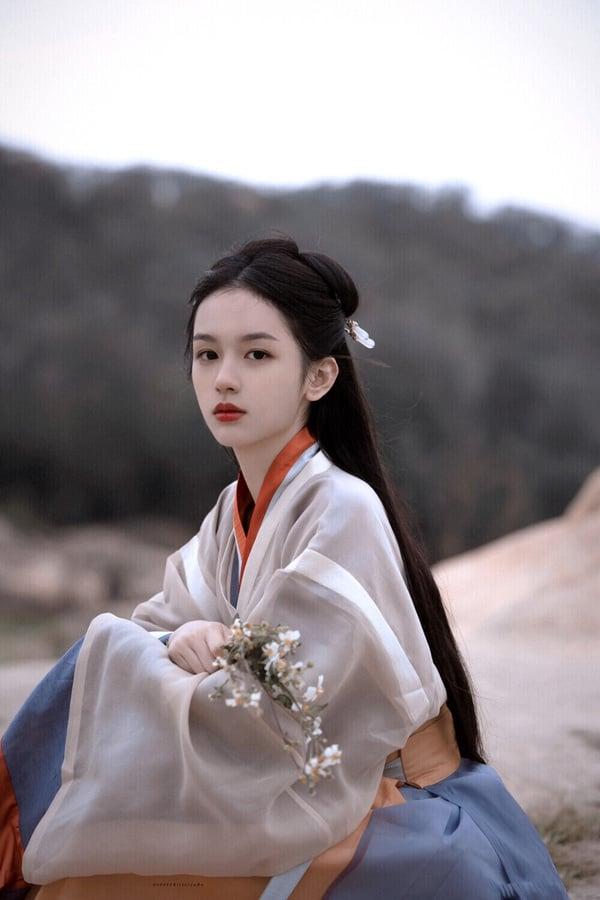 网评2025古装剧「新一代古装美人」TOP10!《折腰》宋祖儿第4，孟子义第3，冠军天选古人 娱乐 图9张