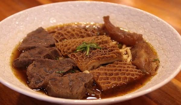 吃货们快笔记！5家黄仁勋来台必访餐厅，妻女狂扫货3大袋肉粽是「这家」！ 最新 图5张