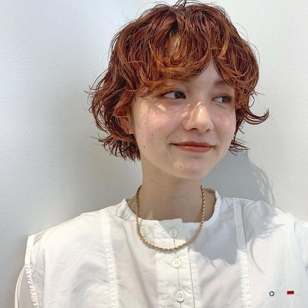 2025羊毛卷造型范本：15款蓬松、复古羊毛卷＆适合脸型 最新 图6张