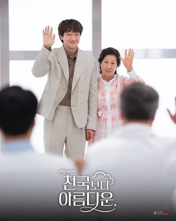 五月“观众最爱”韩剧TOP8！《比天堂还美丽》仅第5输《机智住院医生》，冠军真的好看 娱乐 图7张