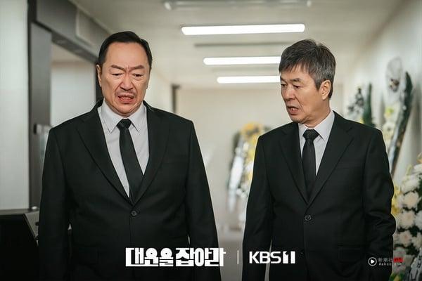 五月“观众最爱”韩剧TOP8！《比天堂还美丽》仅第5输《机智住院医生》，冠军真的好看 娱乐 图4张