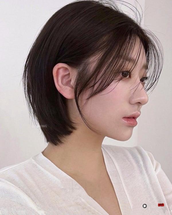 2025“层次剪”发型流行趋势：15款层次剪发型推荐，中长发、短发、长发都适合！ 最新 图13张