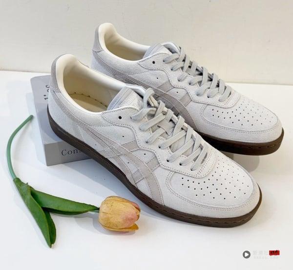 编辑实测｜2025“耐穿好走小白鞋”8 款推荐！精品到平价款都有，鬼冢虎爆走万步不累脚 时尚 图4张